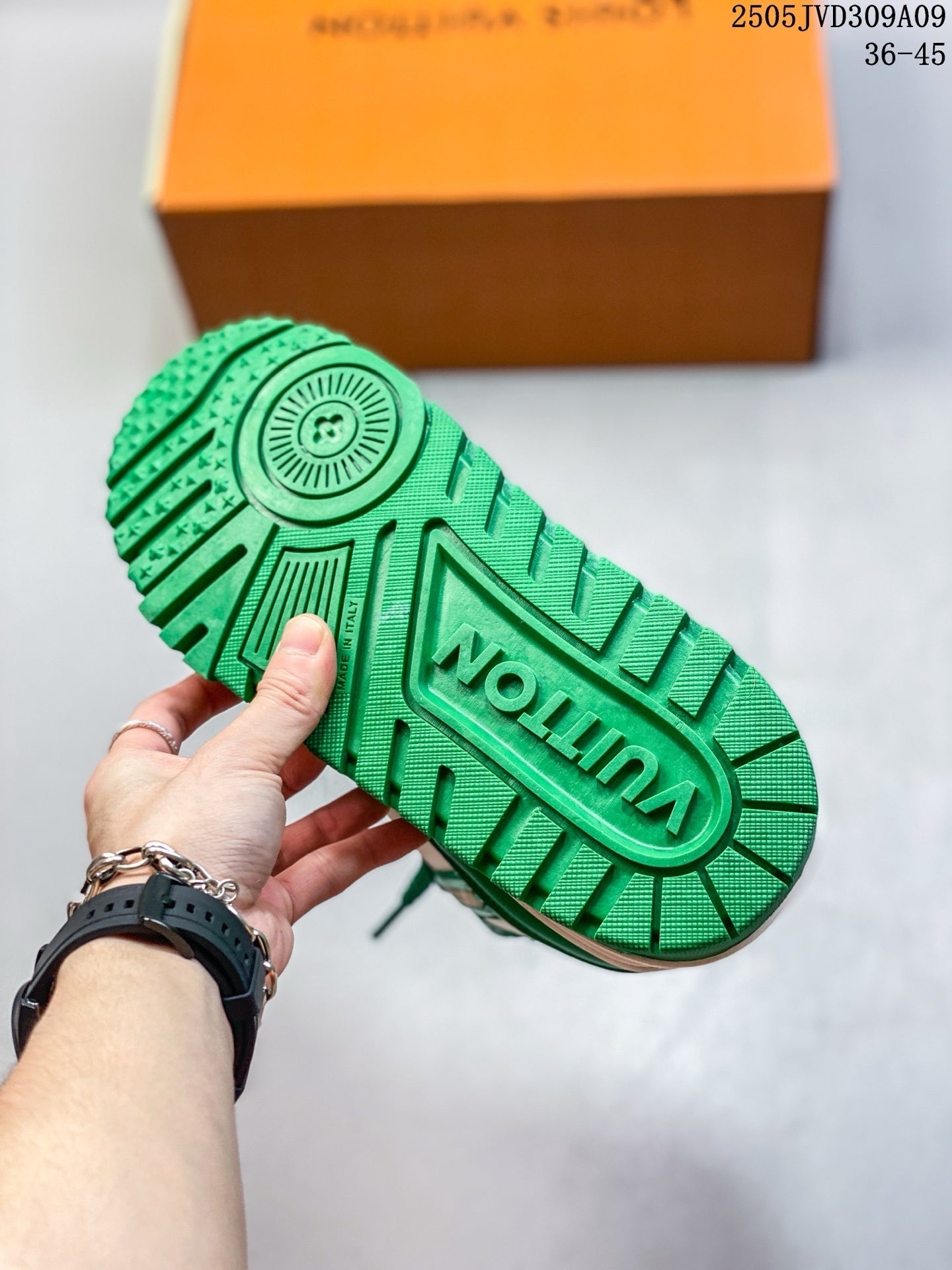 SCARPA LOUIS VUITTON