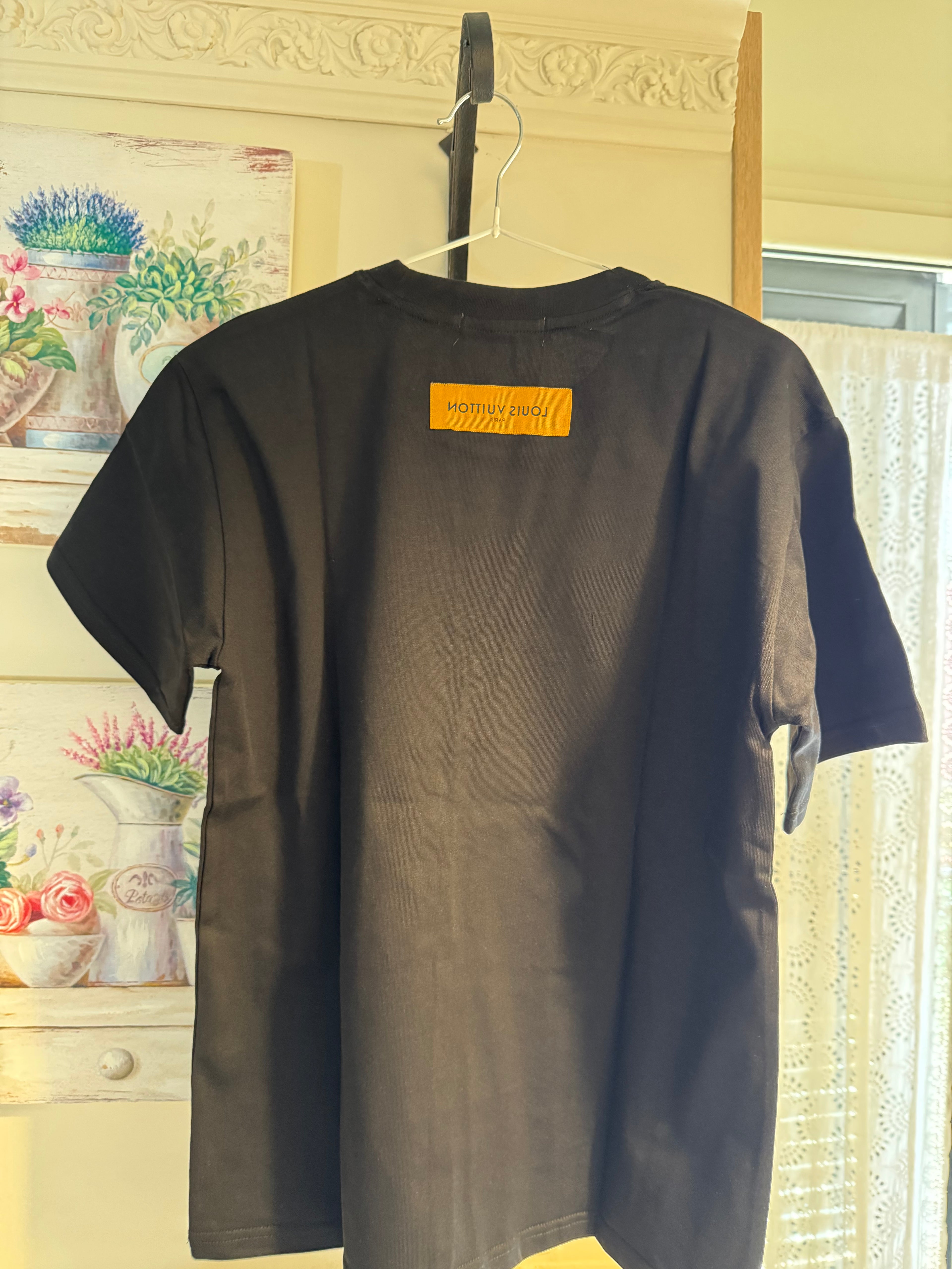 T-shirt Louis Vuitton – TAGLIA (S) a Maniche Corte