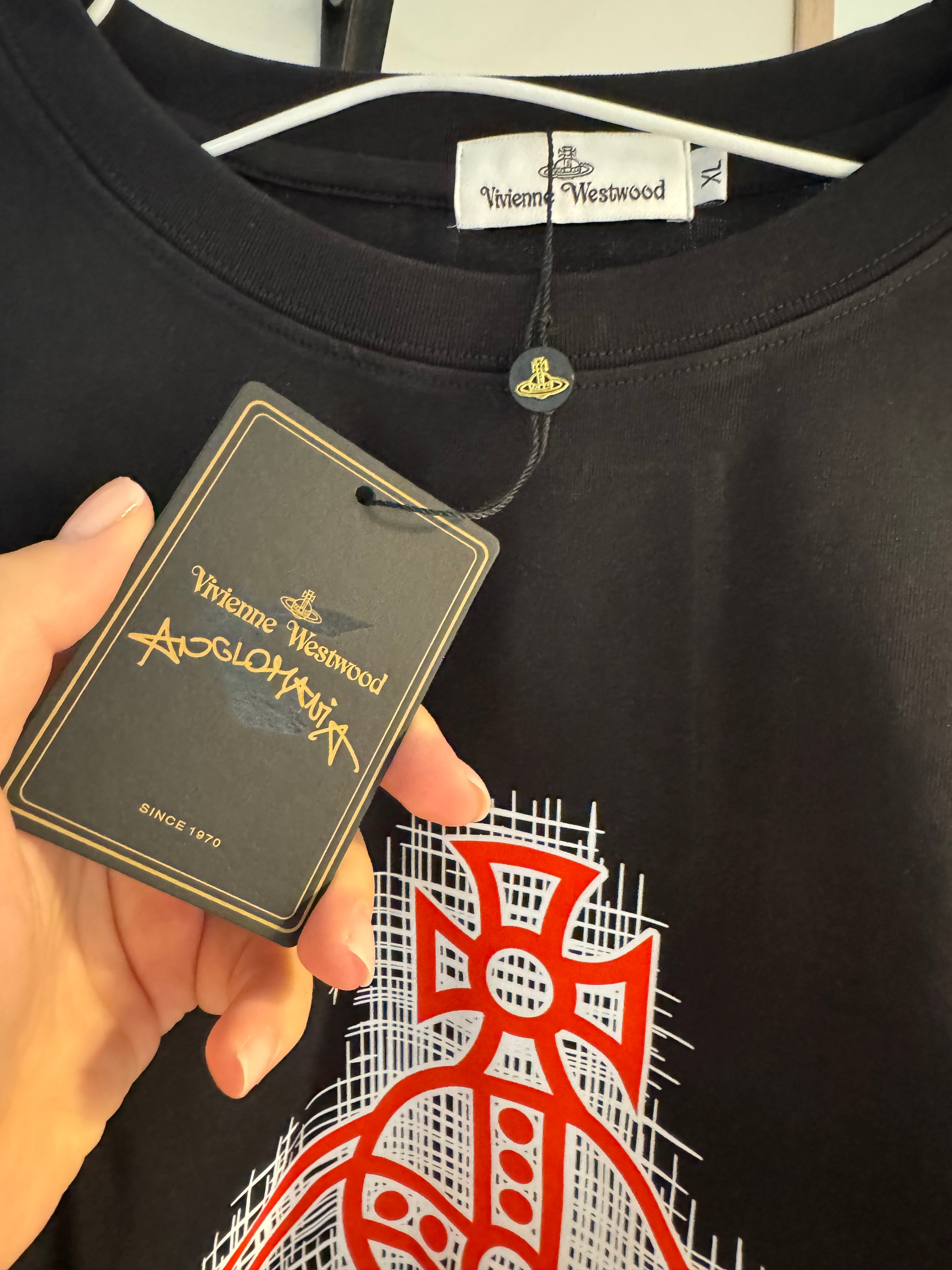 T-shirt Vivienne Westwood – TAGLIA (XL) a Maniche Corte