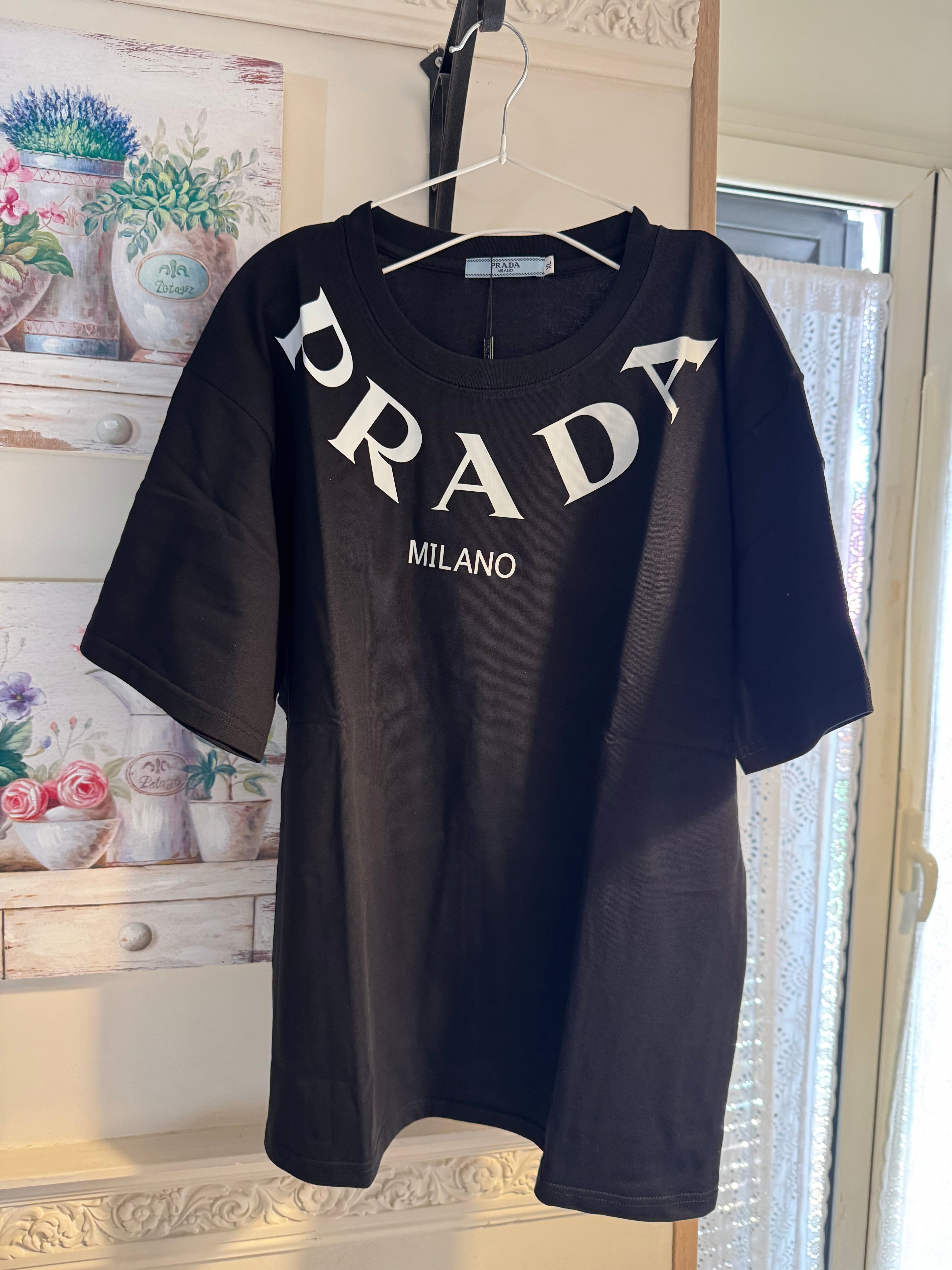T-shirt PRADA – TAGLIA (XL) a Maniche Corte