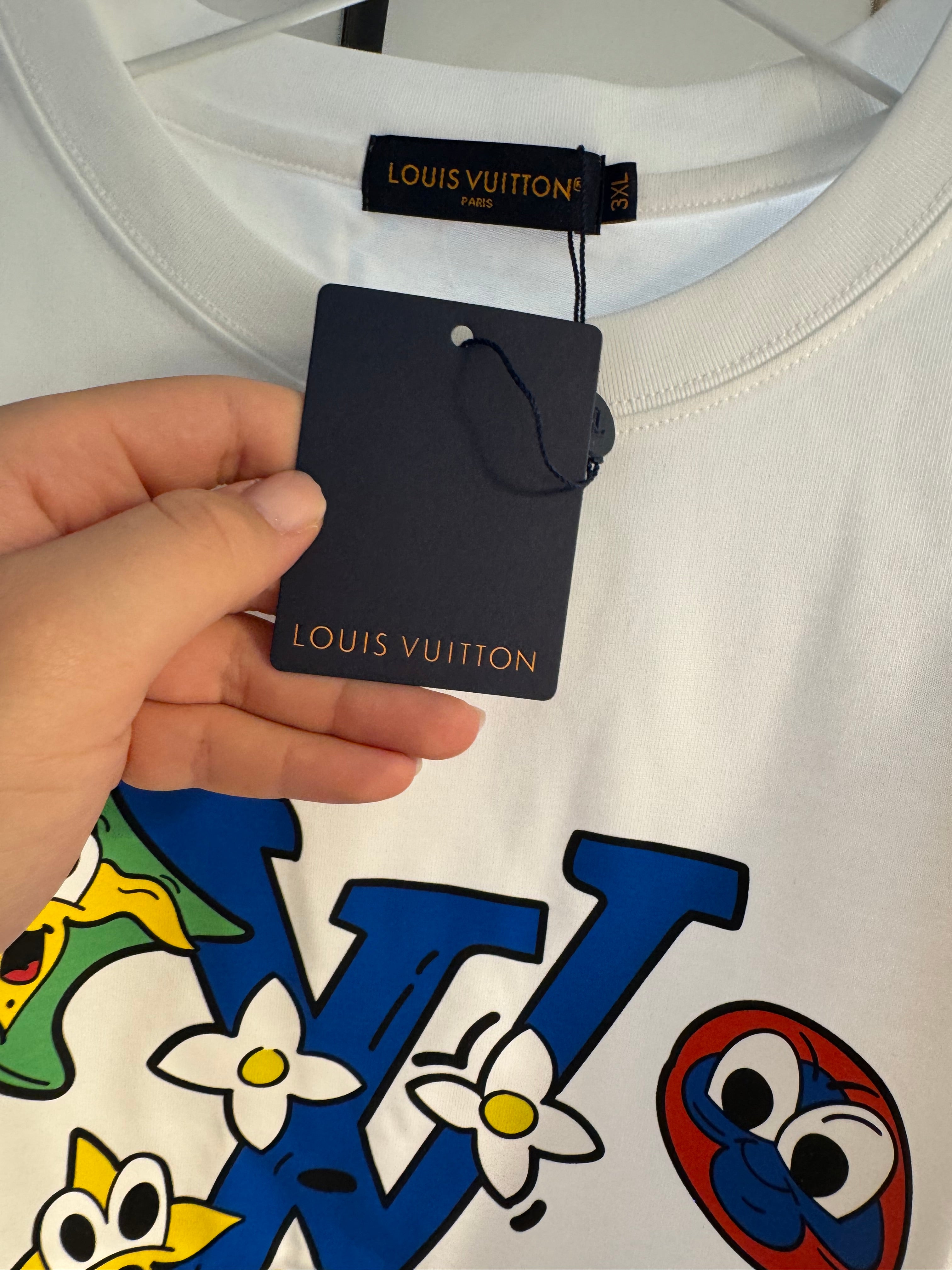 T-shirt Louis Vuitton – TAGLIA (3XL) a Maniche Corte